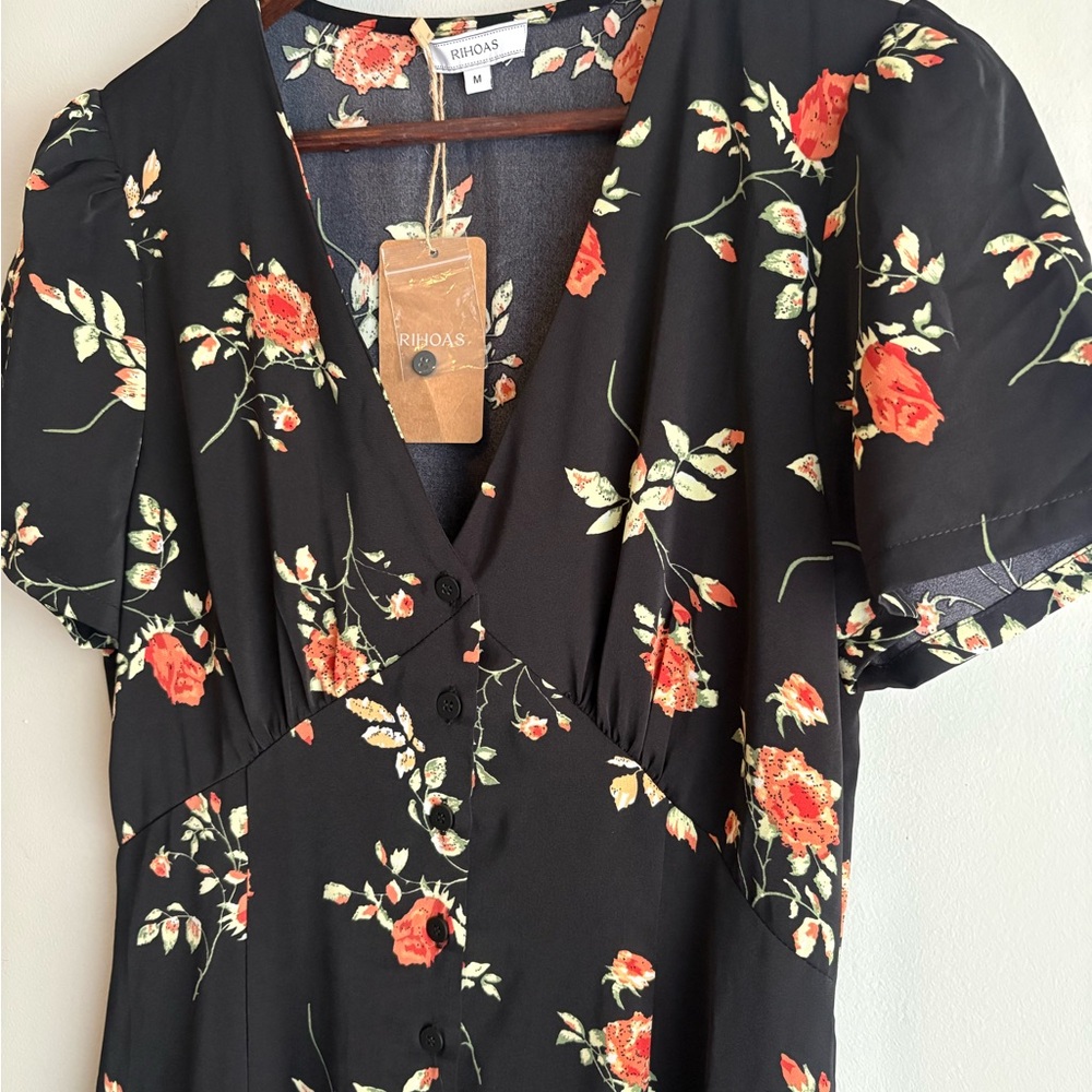RIHOAS Black Floral Button-Front Midi Dress